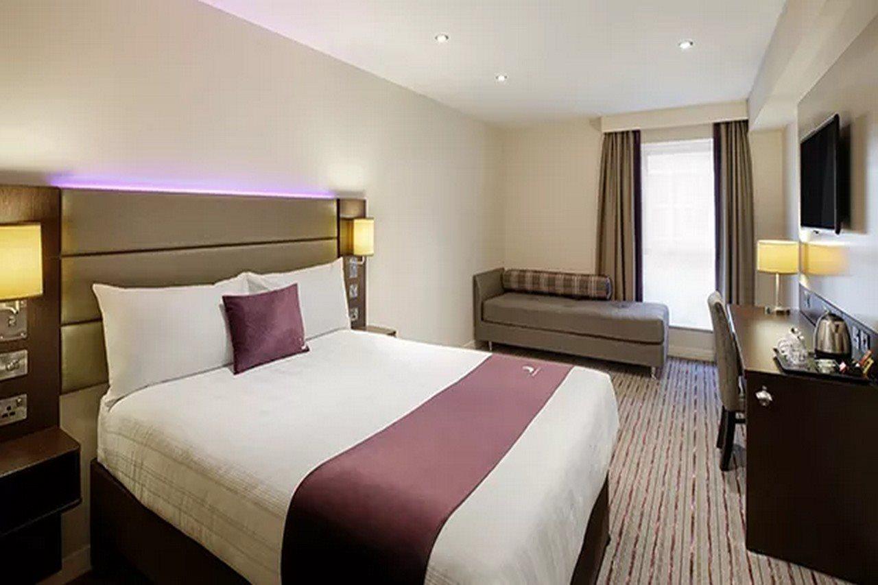 Premier Inn Manchester West Didsbury المظهر الخارجي الصورة