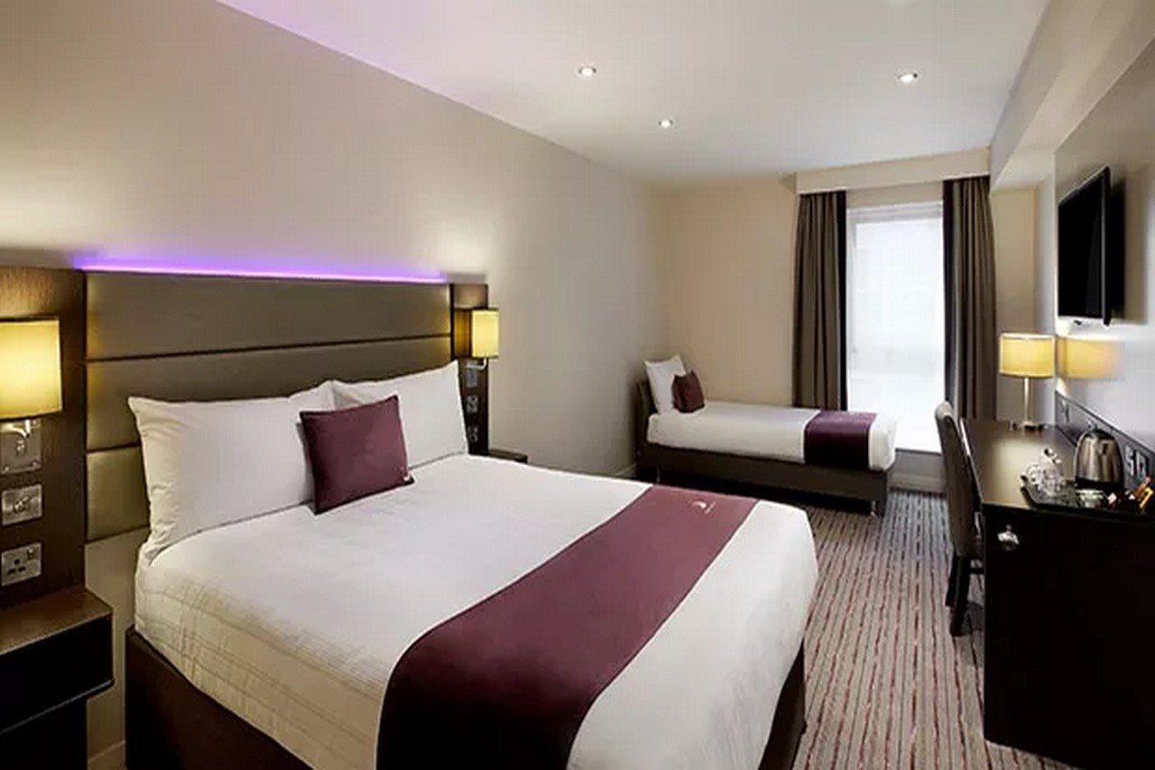 Premier Inn Manchester West Didsbury المظهر الخارجي الصورة