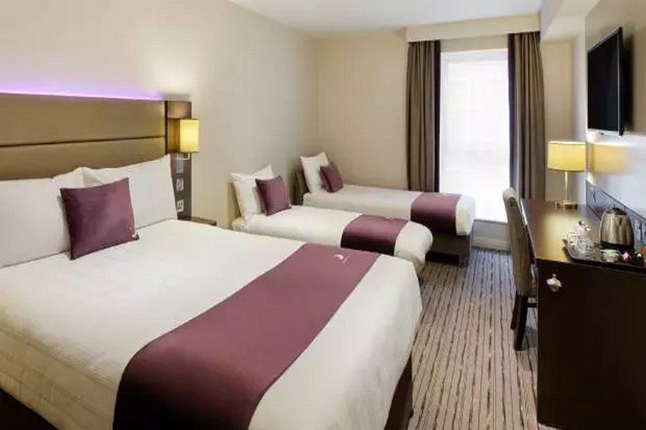Premier Inn Manchester West Didsbury المظهر الخارجي الصورة