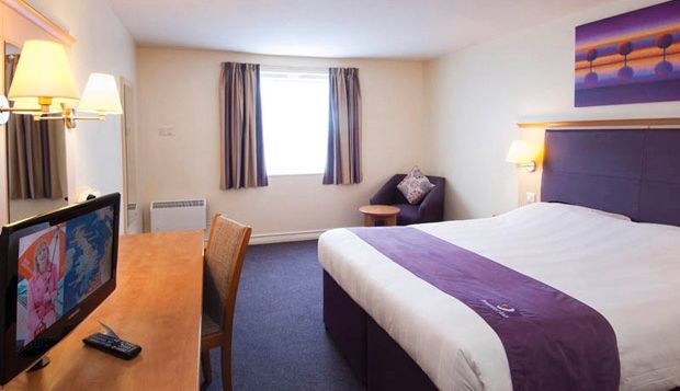 Premier Inn Manchester West Didsbury المظهر الخارجي الصورة